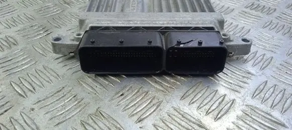 Mercedes-Benz C AMG W204 Engine control unit/module A6461509372