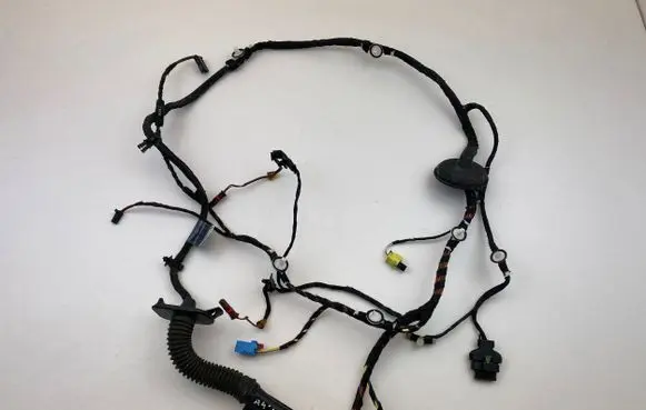 Audi A4 S4 B9 8W Front door wiring loom 4H0972702