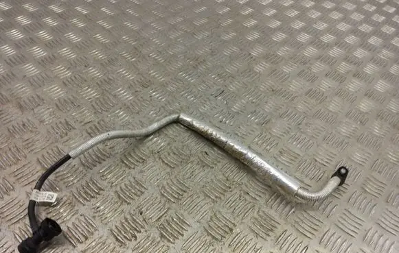 BMW X1 F48 F49 Engine coolant pipe/hose 8654626