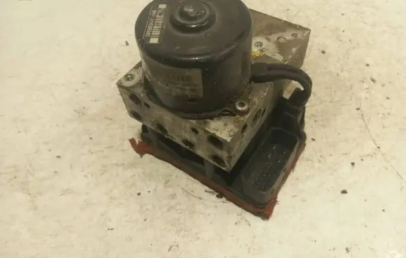 Volvo V70 ABS Pump 9496946 10094904203 346982
