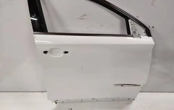 Citroen DS7 Crossback Front door 