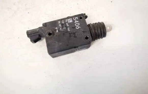 Opel Vectra B Central locking motor 90460062