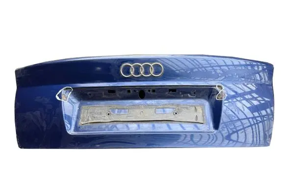 Audi A4 S4 B5 8D Tailgate/trunk/boot lid