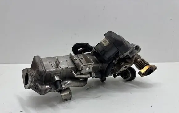 BMW 5 F10 F11 EGR valve cooler 7822350 1171 01711