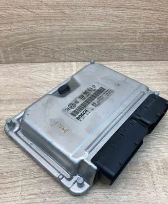 Volkswagen PASSAT B5.5 Engine control unit/module ECU 038906019EP 0281010701