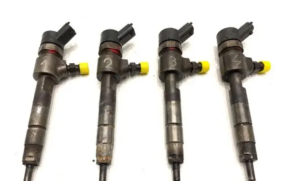 Alfa Romeo 159 Fuel injectors set 0445110276