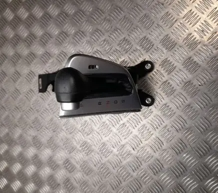 Honda Civic IX Gear shifter/selector TR0A510