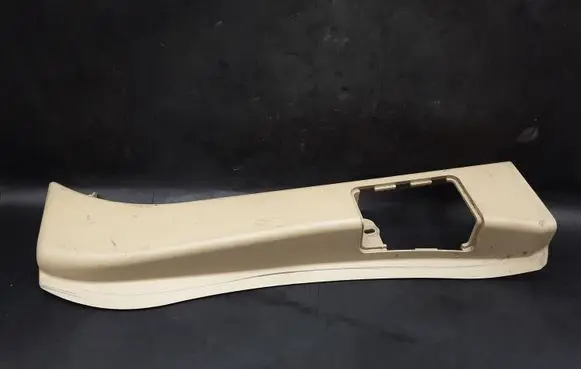 BMW X5 E70 (D) pillar trim (bottom) 51477145953 7145953 10834110