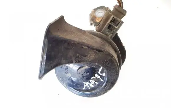 Volkswagen Jetta V Horn signal e9703881157