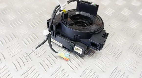 Toyota Yaris XP210 Airbag slip ring squib (SRS ring) 89245K0020 8430802080
