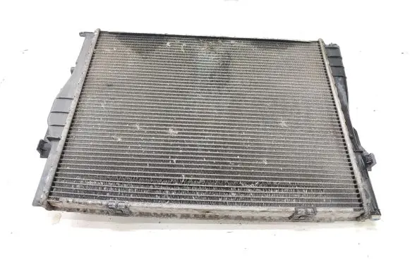 BMW 3 E90 E91 Coolant radiator 7559273 17117559273