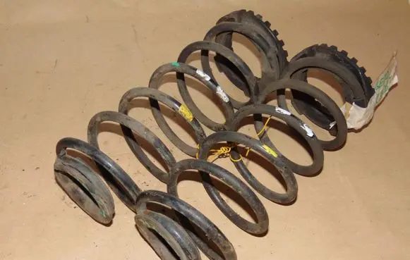 Hyundai Getz Rear coil spring 553301C201