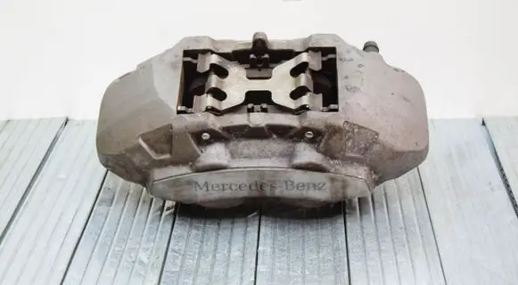 Mercedes-Benz GLC X253 C253 Front brake caliper