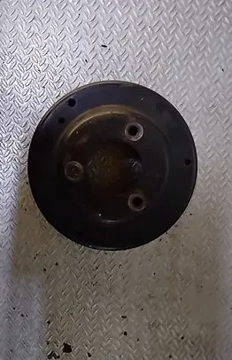Volkswagen Crafter Water pump pulley 076121031