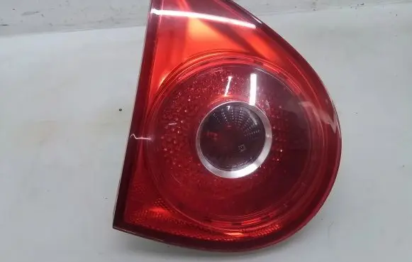Volkswagen Golf V Tailgate rear/tail lights 285001