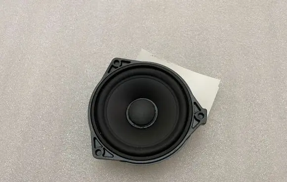 Mercedes-Benz GLE (W166 - C292) Panel speaker A2318201202