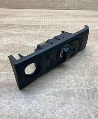 BMW 5 E60 E61 Light switch 6988555