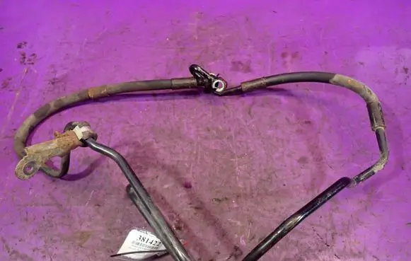 Skoda Octavia Mk2 (1Z) Power steering hose/pipe/line 