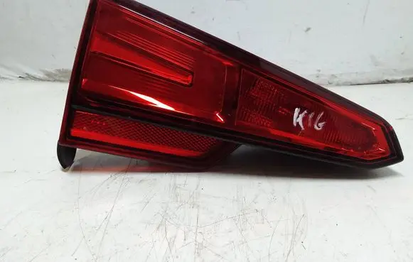 Audi A4 S4 B9 Tailgate rear/tail lights 8W5945075A
