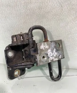 Audi A4 S4 B6 8E 8H Front door lower hinge 