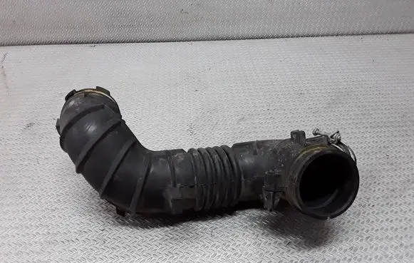 Toyota Avensis T250 Air intake hose/pipe 178810H040