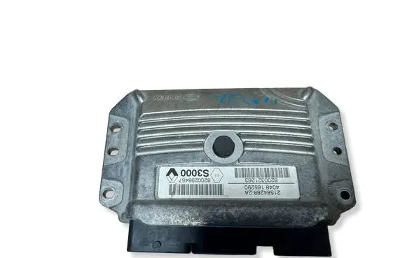 Renault Megane II Engine control unit/module ECU 215842882A 8200321263 8200298457