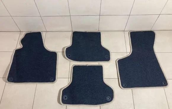 Ford Fiesta Car floor mat set 
