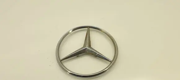 Mercedes-Benz E W124 Manufacturers badge/model letters 2017580058
