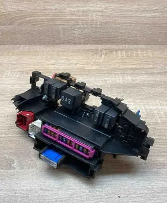 Audi A5 8T 8F Fuse box set 8K2937503