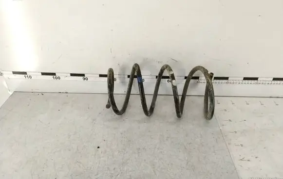 Toyota Avensis T250 Front coil spring 