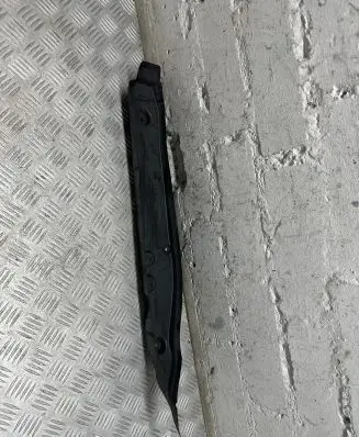 Mercedes-Benz E AMG W213 Fender end trim A2138890300