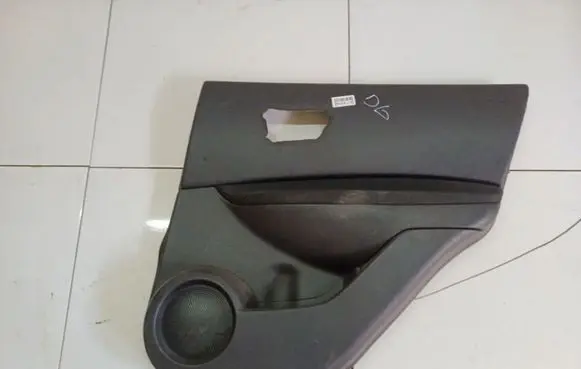 Nissan Qashqai Rear door card panel trim 82976JD900