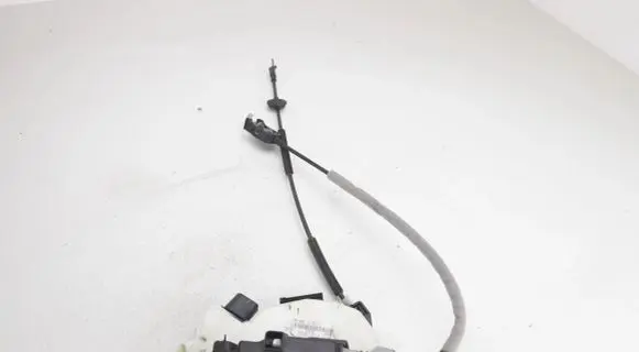 Volkswagen Amarok Front door lock 2H2837016D