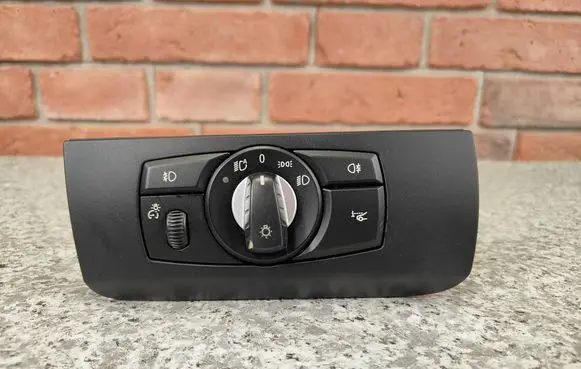 BMW X5 E70 Light switch 9134727