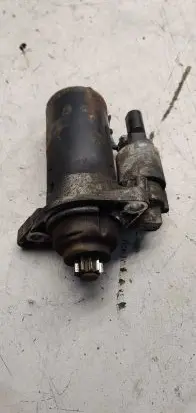 Volkswagen Golf V Starter motor