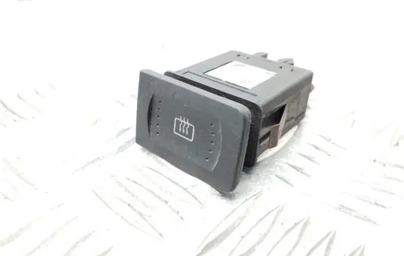 Volkswagen Golf IV Windscreen/window heater switch 1J0959621C