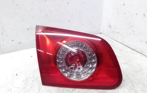 Volkswagen PASSAT B6 Tailgate rear/tail lights 3C9945093
