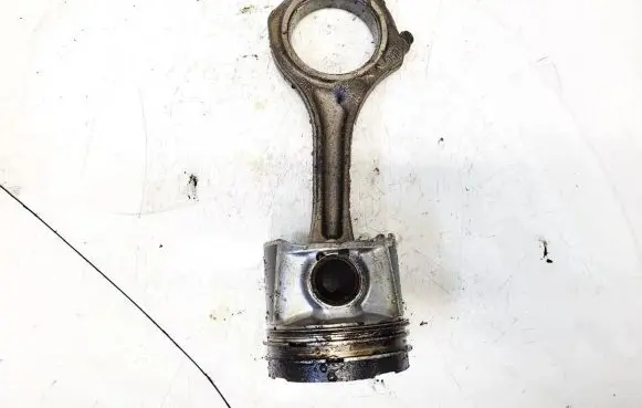 Audi A6 S6 C5 4B Piston with connecting rod