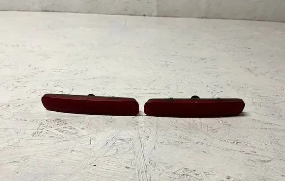 Toyota Corolla Verso AR10 Rear tail light reflector 020003