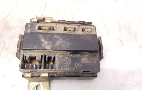 Alfa Romeo 166 Door control unit/module 46423346