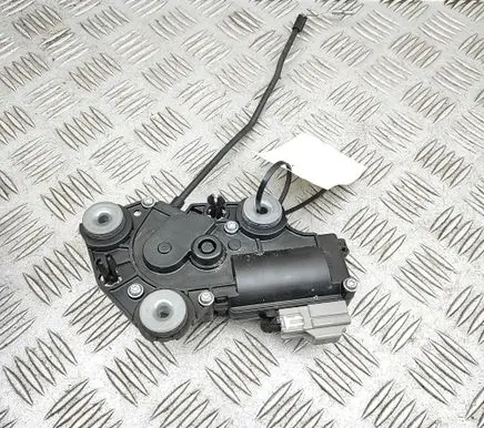 Polestar 2 Tailgate/trunk/boot lift motor 32149884