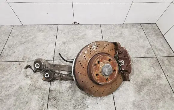 Mercedes-Benz E W212 Front wheel hub spindle knuckle