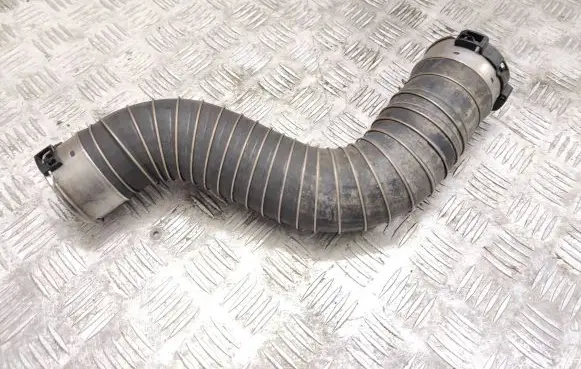 BMW 4 F32 F33 Intercooler hose/pipe 8573762