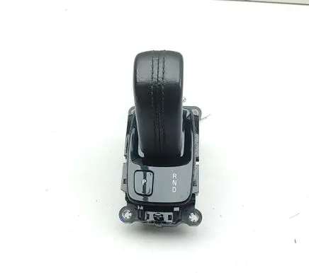 Volvo V60 Gear shifter/selector 31492151