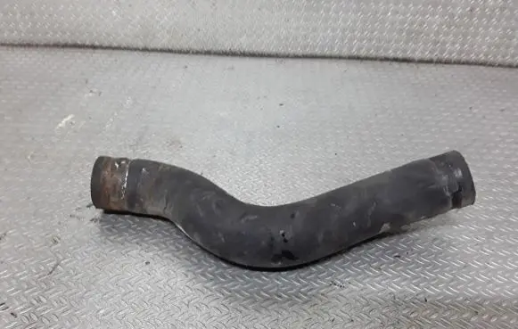 KIA Carens I Engine coolant pipe/hose