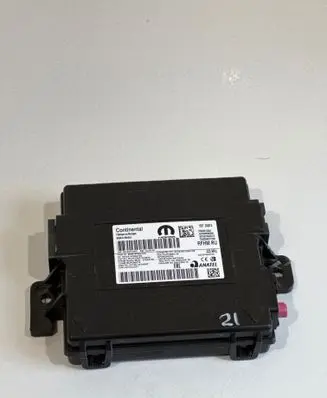 Chrysler Pacifica Keyless (KESSY) go control unit/module P68500152AA 109723087A 357A5109245212
