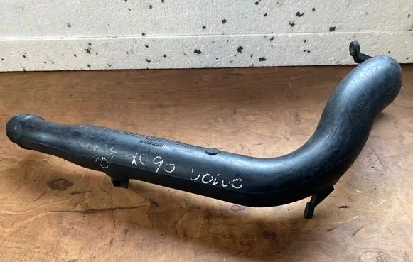 Volvo XC90 Intercooler hose/pipe 8624887 7321