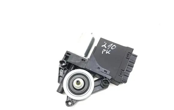 Volvo XC60 Front door window regulator motor 31674755