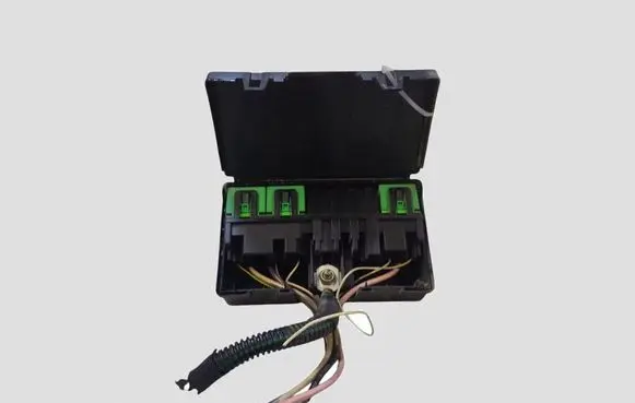 Peugeot 407 Fuse module 9632229480 97086100