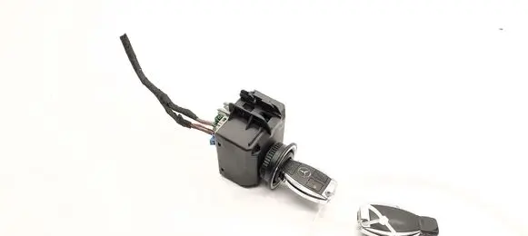Mercedes-Benz E C207 W207 Ignition lock A2189053501
